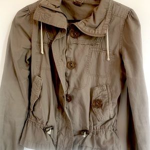 Tan Size Small Light Jacket